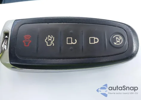 2017 Ford Escape Titanium из США, поврежденный, VIN 1FMCU9J93HUC71671